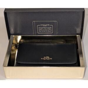 Coach New York ~ 2016 ~ 75th Anniversary Elegantly Smooth Black Leather Wristlet